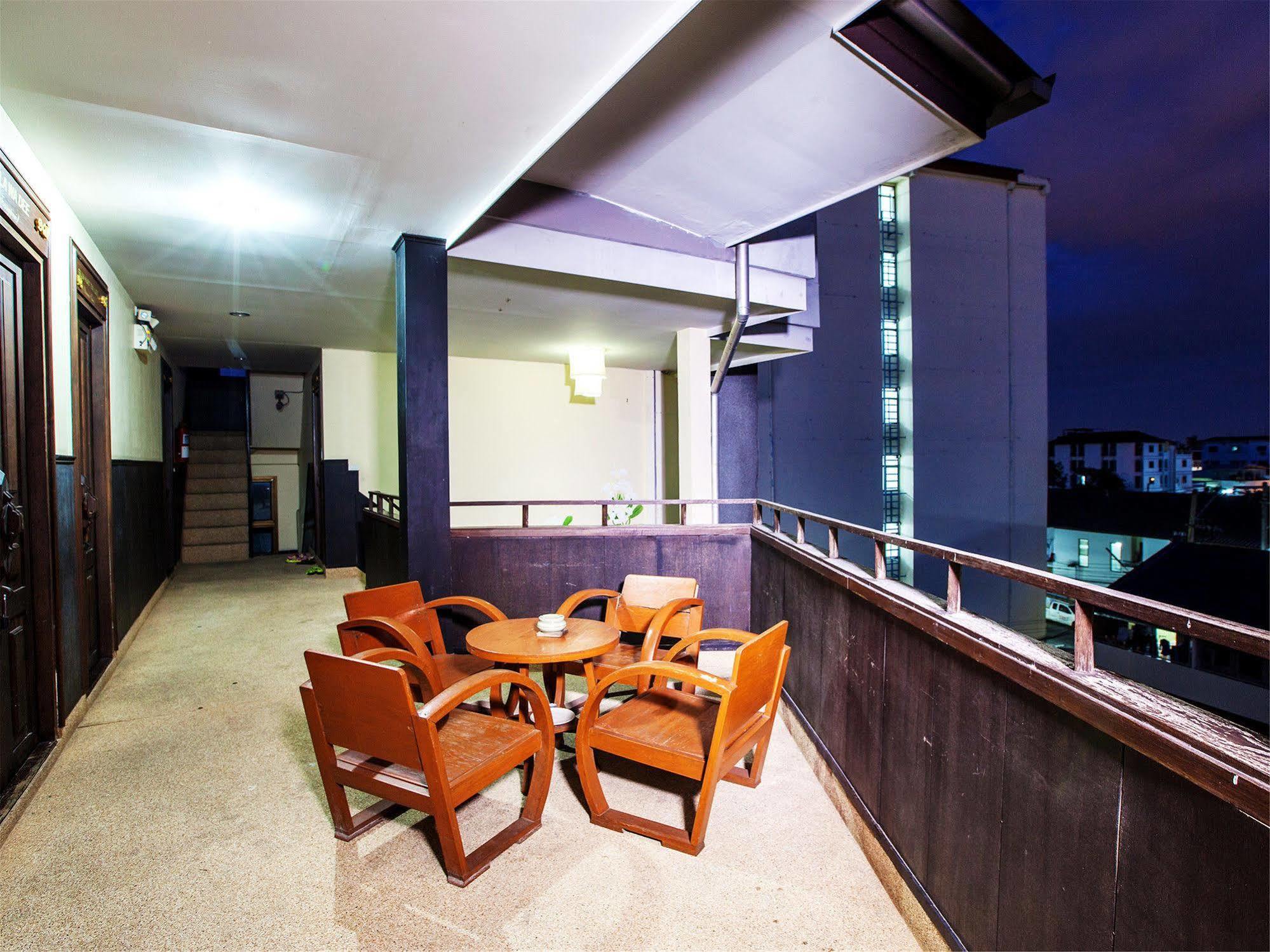Ban Kong Rao Guesthouse Chiang Mai Exterior foto